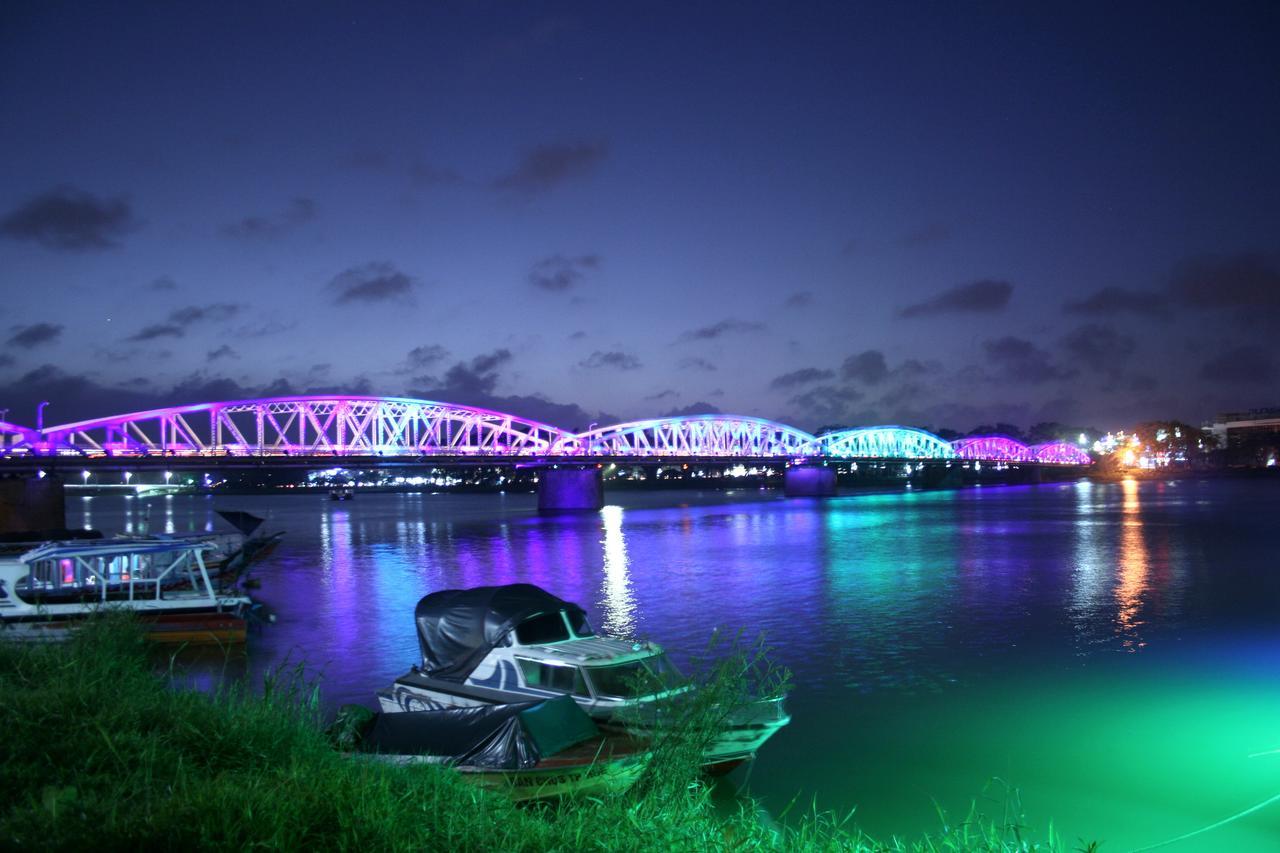 Hoang Trieu Hotel เว้ ภายนอก รูปภาพ