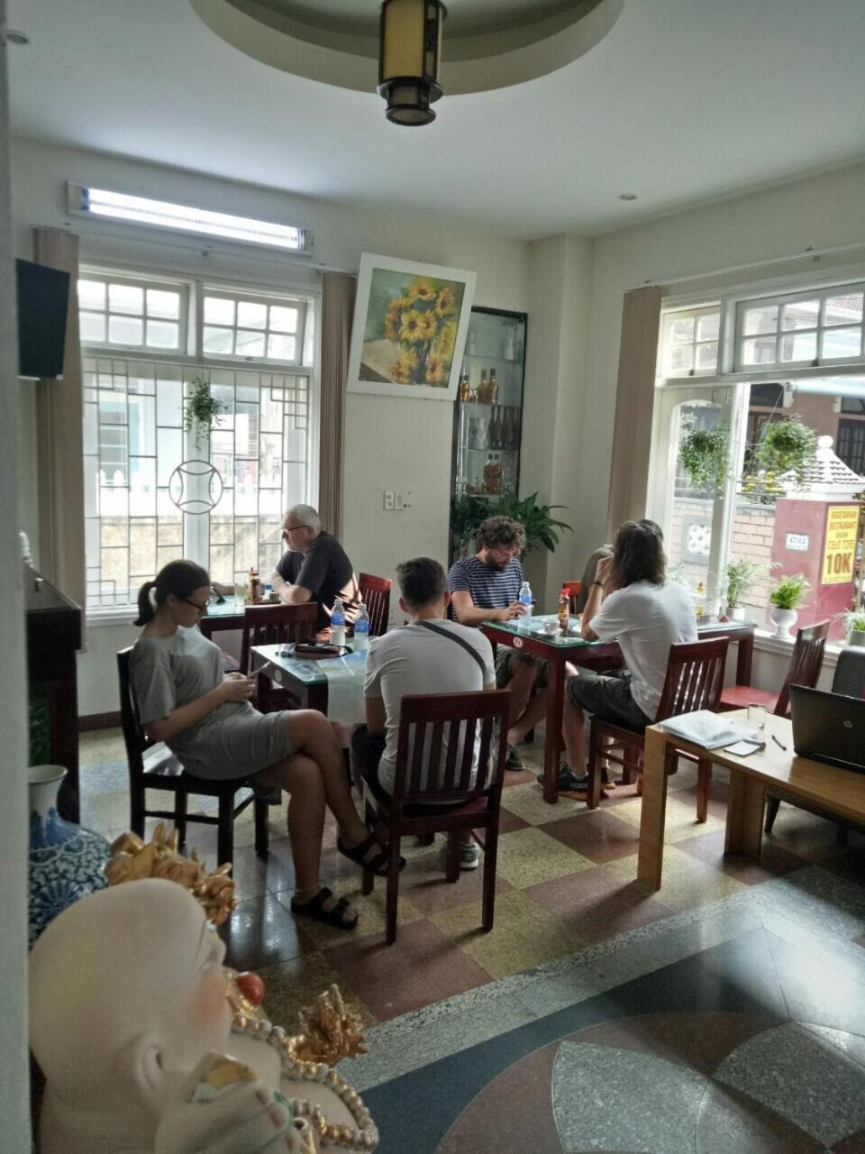 Hoang Trieu Hotel เว้ ภายนอก รูปภาพ